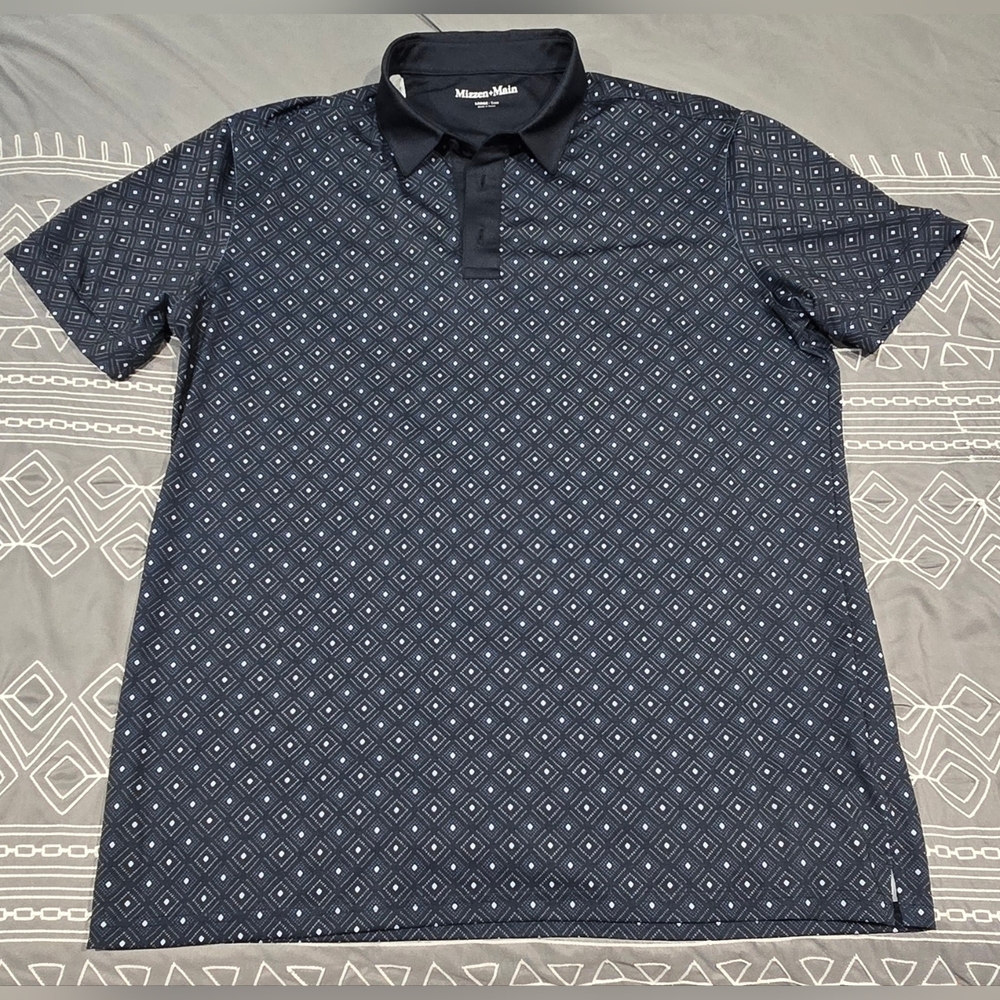 SOLD!!!!!! Mizzen + Main Versa Polo In Navy Diamond Dot Pattern Size Large - Picture 1 of 6